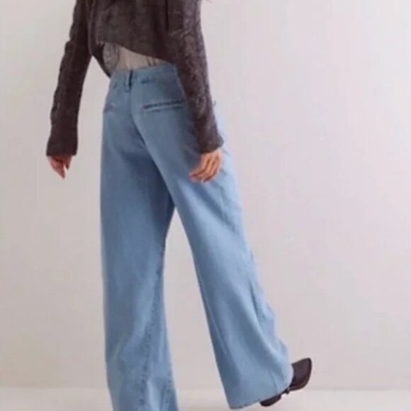 We the Free Sheridan Trouser Flare Jeans - Picture 3 of 3